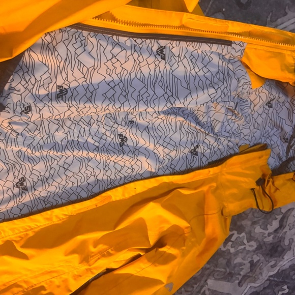 Eastern Mountain Sports Yellow Rain jacket womens size small  Interior is printe - Picture 6 of 11